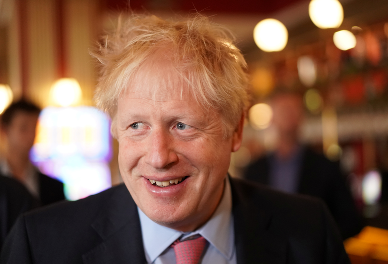 Illustration for article titled UK and US Relations Will Surely Soar Now That Both Countries Are Controlled By Yellow Haired Goons